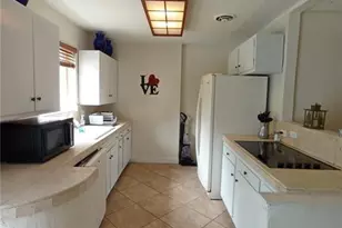 510 S 29th Ct, Hollywood, FL 33020 - Photo 5