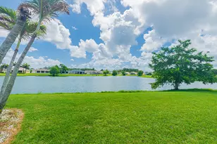 472 SW Talquin Ln, Port Saint Lucie, FL 34986 - Photo 19
