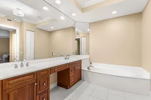 101 Palm Bay Cir, Palm Beach Gardens, FL 33418 - Photo 19