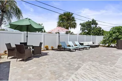 337 Balsam Street, Palm Beach Gardens, FL 33410 - Photo 11