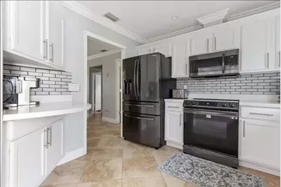 337 Balsam Street, Palm Beach Gardens, FL 33410 - Photo 9