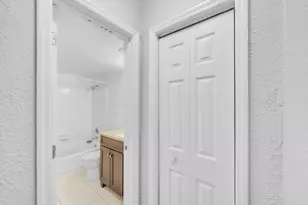 626 SW 14th Ave, Fort Lauderdale, FL 33312 - Photo 17