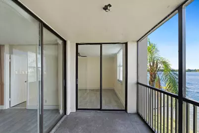 115 Lake Emerald #304, Oakland Park, FL 33309 - Photo 23