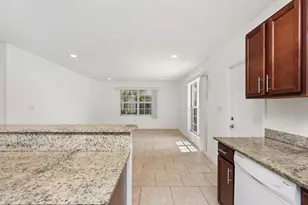 3525 NW 114th Ln, Coral Springs, FL 33065 - Photo 9