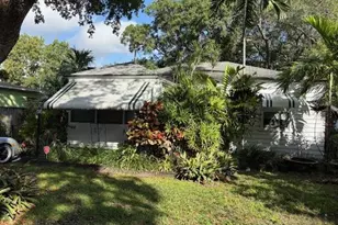 44 SW 5th St, Dania Beach, FL 33004 - Photo 3