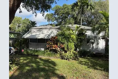 44 SW 5th Street, Dania Beach, FL 33004 - Photo 3