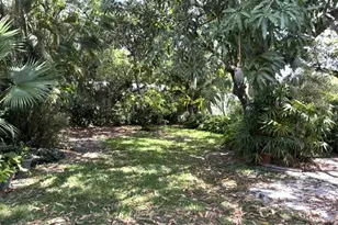 44 SW 5th St, Dania Beach, FL 33004 - Photo 35
