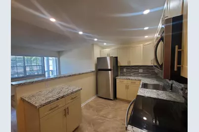 5203 NE 24th Terrace #B206, Fort Lauderdale, FL 33308 - Photo 3
