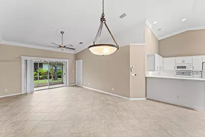 8059 Dolomtian Way, Boynton Beach, FL 33472 - Photo 9