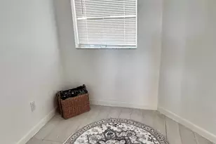 718 NW 92nd Ave, Plantation, FL 33324 - Photo 3