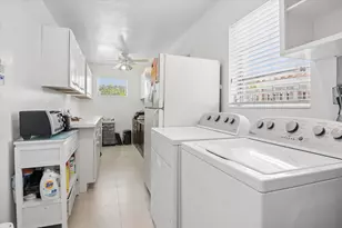 611 SE 11th St, Pompano Beach, FL 33060 - Photo 17