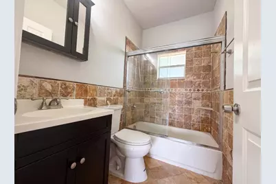 453 N Deerfield Avenue, Deerfield Beach, FL 33441 - Photo 9