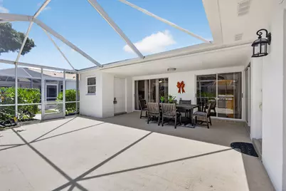 1702 Silverleaf Oak Court, Palm Beach Gardens, FL 33410 - Photo 11