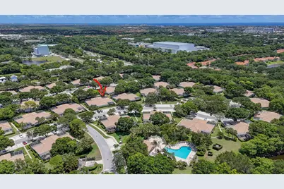1702 Silverleaf Oak Court, Palm Beach Gardens, FL 33410 - Photo 3