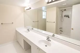 4205 N University Dr, Sunrise, FL 33351 - Photo 25