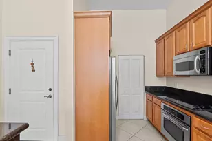 16102 Emerald Estates Dr, Weston, FL 33331 - Photo 55