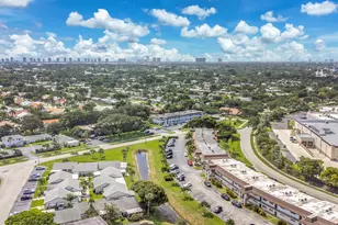 3075 Gardens E Dr, Palm Beach Gardens, FL 33410 - Photo 19
