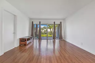 3075 Gardens E Dr, Palm Beach Gardens, FL 33410 - Photo 1