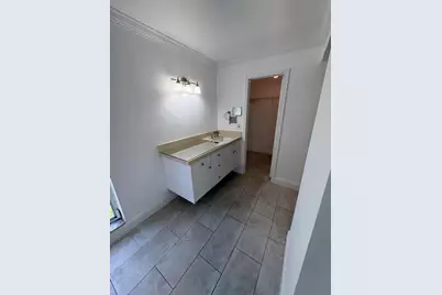 1020 Silk Oak Terrace #104, Delray Beach, FL 33445 - Photo 11