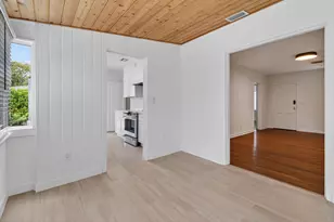 236 Greymon Dr, West Palm Beach, FL 33405 - Photo 19