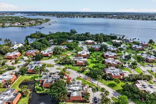825 Center St, Jupiter, FL 33458 - Photo 19