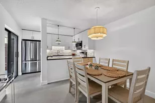 825 Center St, Jupiter, FL 33458 - Photo 9