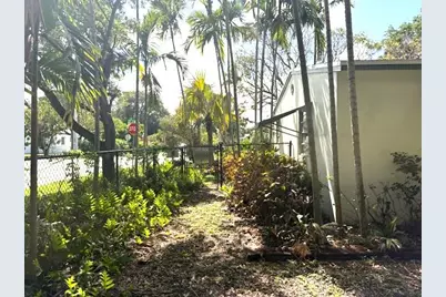 511 SW 2nd Avenue, Dania Beach, FL 33004 - Photo 5