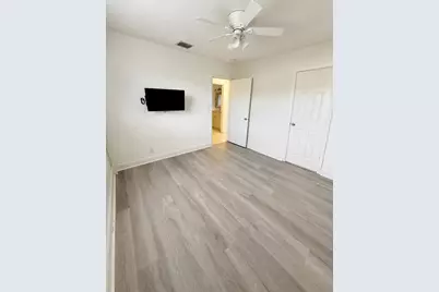 3111 N 66th Avenue, Hollywood, FL 33024 - Photo 17
