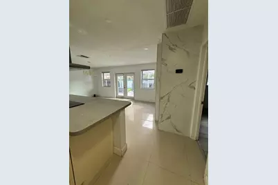 3111 N 66th Avenue, Hollywood, FL 33024 - Photo 9