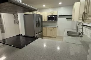 3111 N 66th Ave, Hollywood, FL 33024 - Photo 11