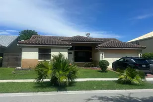 1421 SW 88th Way, Pembroke Pines, FL 33025 - Photo 1