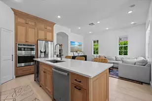 2104 Spring Ct, Palm Beach Gardens, FL 33410 - Photo 11