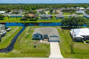 2063 SE South Buttonwood Dr, Port Saint Lucie, FL 34952 - Photo 35