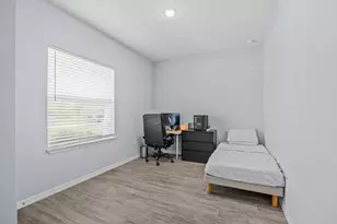 2063 SE South Buttonwood Dr, Port Saint Lucie, FL 34952 - Photo 23