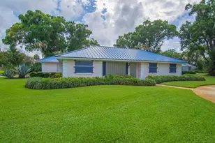 2301 Avalon Ave, Vero Beach, FL 32960 - Photo 23