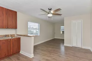 605 N Federal Hwy, Lake Worth, FL 33460 - Photo 1