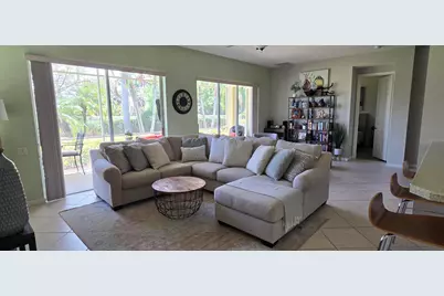 195 NW Willow Grove Avenue, Port Saint Lucie, FL 34986 - Photo 15