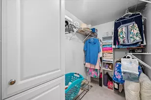 1205 Sandy Ln, Singer Island, FL 33404 - Photo 17