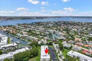 1205 NE Sandy Ln, Singer Island, FL 33404 - Photo 29