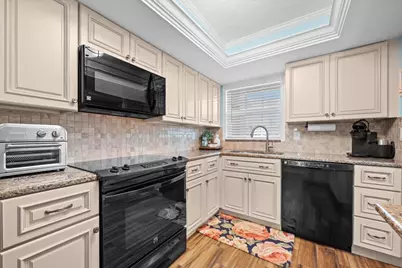 1205 Sandy Lane #145, Singer Island, FL 33404 - Photo 5