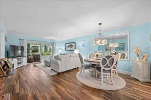 1205 Sandy Ln, Singer Island, FL 33404 - Photo 1