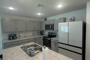 5363 NW Perez Ct, Port Saint Lucie, FL 34983 - Photo 9