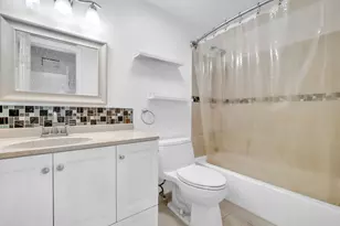 1851 NE 62nd St, Fort Lauderdale, FL 33308 - Photo 17