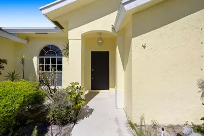 105 Monterey Way, Royal Palm Beach, FL 33411 - Photo 5