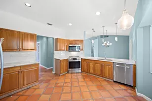 105 Monterey Way, Royal Palm Beach, FL 33411 - Photo 21