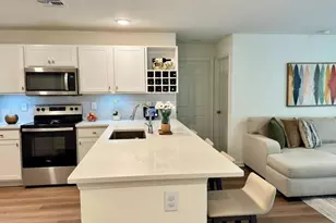 901 SW Fisherman Ave, Port Saint Lucie, FL 34953 - Photo 9