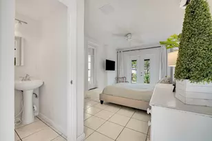 1236 NE 13th Ave, Fort Lauderdale, FL 33304 - Photo 13