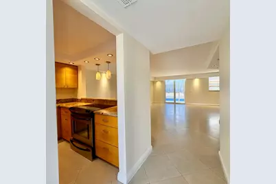 5700 NW 2nd Avenue #203, Boca Raton, FL 33487 - Photo 5