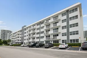 550 Bayshore Dr, Fort Lauderdale, FL 33304 - Photo 1