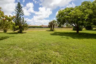 9621 Sunrise Lakes Blvd, Sunrise, FL 33322 - Photo 13